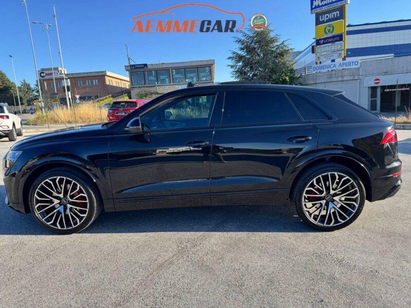 Audi Q8 SUV 50 TDI 286 CV quattro S-line