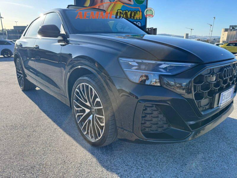 Audi Q8 SUV 50 TDI 286 CV quattro S-line