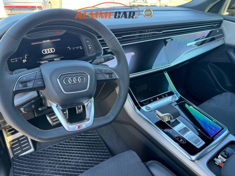 Audi Q8 SUV 50 TDI 286 CV quattro S-line