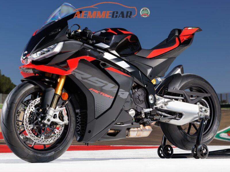 Aprilia RSV4 Factory Scarico completo Akrapovič