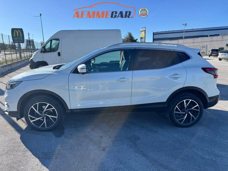 NISSAN Qashqai 1.6 dCi 4WD N-Connecta